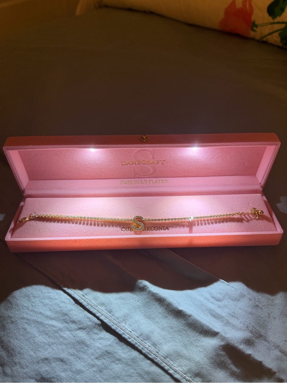 DaneCraft  'S' Initial Bracelet in Pink Light Up Box NWT